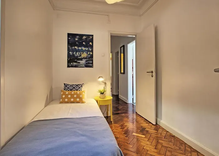 Liverpool-terrasse By Interhome * Lisboa